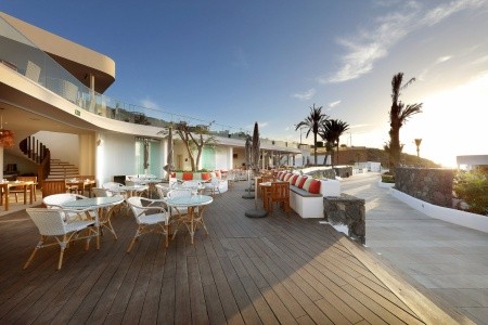 Kanárske ostrovy Tenerife Hard Rock Tenerife (Playa Paraiso) 7 dňový pobyt Raňajky Letecky Letisko: Praha June 2025 (27/06/25- 3/07/25)