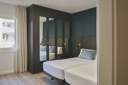 Španielsko Barcelona Atiram Arenas 7 dňový pobyt Raňajky Letecky Letisko: Praha August 2025 (27/08/25- 2/09/25)