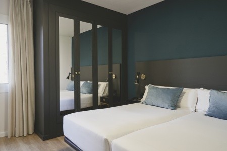 Španielsko Barcelona Atiram Arenas 7 dňový pobyt Raňajky Letecky Letisko: Praha August 2025 (27/08/25- 2/09/25)