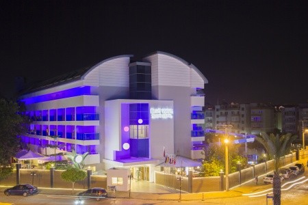 Turecko Alanya Blue Wave Suite 8 dňový pobyt All Inclusive Letecky Letisko: Praha June 2026 (29/06/26- 6/07/26)