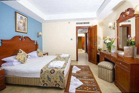 Egypt Hurghada Titanic Palace Resort 12 dňový pobyt Ultra All inclusive Letecky Letisko: Viedeň February 2026 ( 2/02/26-13/02/26)