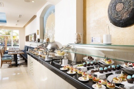 The Three Corners Ocean View - 9