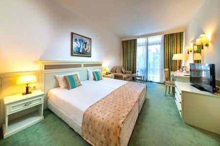 Royal Palace Helena Park - 9