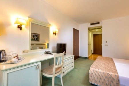 Royal Palace Helena Park - 10