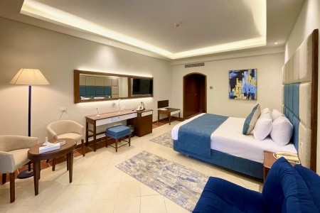 Ivy Cyrene Island Resort - 6