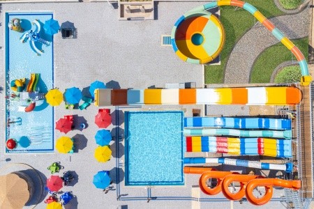 Ivy Cyrene Island Resort - 18