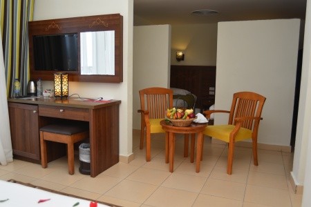 Egypt Hurghada Royal Star Beach Resort 9 dňový pobyt All Inclusive Letecky Letisko: Viedeň June 2026 (17/06/26-25/06/26)