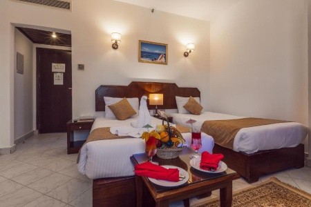 Minamark Beach Resort - 13