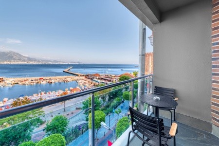 Turecko Alanya Numa Port 5 dňový pobyt Raňajky Letecky Letisko: Viedeň March 2026 (26/03/26-30/03/26)