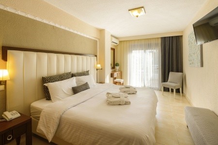 Secret Paradise (Nea Kalikratia) - 176