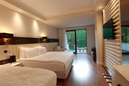 Turecko Alanya Serenity Queen 8 dňový pobyt Ultra All inclusive Letecky Letisko: Viedeň April 2026 ( 1/04/26- 8/04/26)