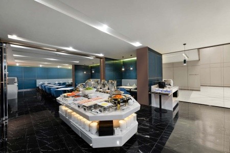 Thajsko Pattaya Centre Point Prime Hotel Pattaya 13 dňový pobyt Raňajky Letecky Letisko: Viedeň October 2025 (20/10/25- 1/11/25)