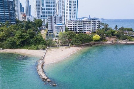 Thajsko Pattaya Golden Tulip Pattaya Beach Resort 9 dňový pobyt Polpenzia Letecky Letisko: Praha August 2026 (26/08/26- 3/09/26)