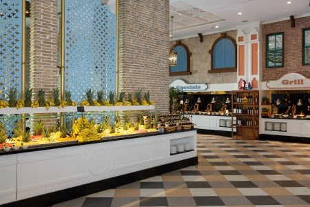 Rubi Platinum Spa Resort & Suites - 92