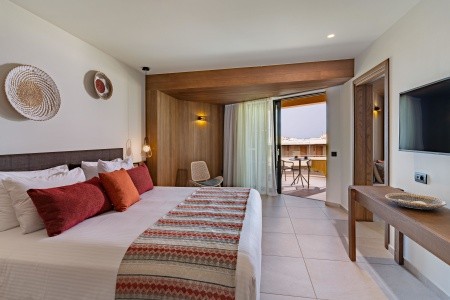 Grécko Kréta Minos Ambassador 6 dňový pobyt Raňajky Letecky Letisko: Praha September 2026 ( 5/09/26-10/09/26)