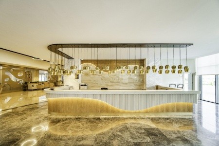 Turecko Side Side Moon Palace 15 dňový pobyt Ultra All inclusive Letecky Letisko: Katovice May 2026 (27/05/26-10/06/26)