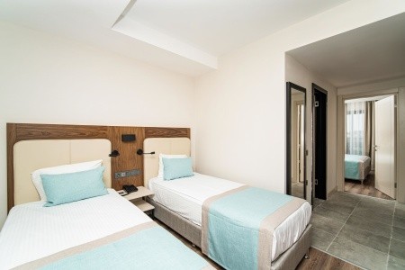 Turecko Side Side Moon Palace 15 dňový pobyt Ultra All inclusive Letecky Letisko: Katovice May 2026 (27/05/26-10/06/26)