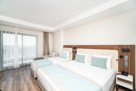 Turecko Side Side Moon Palace 15 dňový pobyt Ultra All inclusive Letecky Letisko: Katovice May 2026 (27/05/26-10/06/26)