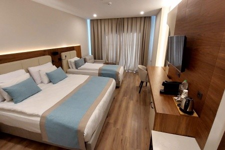 Turecko Side Side Moon Palace 15 dňový pobyt Ultra All inclusive Letecky Letisko: Katovice May 2026 (27/05/26-10/06/26)