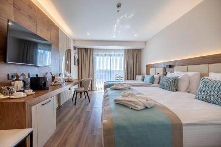 Turecko Side Side Moon Palace 15 dňový pobyt Ultra All inclusive Letecky Letisko: Katovice May 2026 (27/05/26-10/06/26)