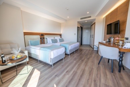 Turecko Side Side Moon Palace 15 dňový pobyt Ultra All inclusive Letecky Letisko: Katovice May 2026 (27/05/26-10/06/26)