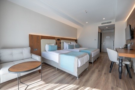 Turecko Side Side Moon Palace 15 dňový pobyt Ultra All inclusive Letecky Letisko: Katovice May 2026 (27/05/26-10/06/26)