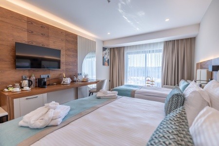 Turecko Side Side Moon Palace 15 dňový pobyt Ultra All inclusive Letecky Letisko: Katovice May 2026 (27/05/26-10/06/26)