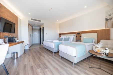 Turecko Side Side Moon Palace 15 dňový pobyt Ultra All inclusive Letecky Letisko: Katovice May 2026 (27/05/26-10/06/26)