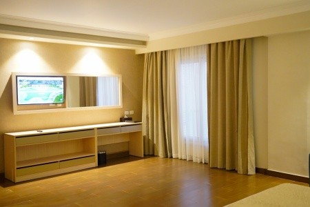 Egypt Hurghada Xanadu Makadi Bay 10 dňový pobyt Ultra All inclusive Letecky Letisko: Viedeň July 2026 ( 1/07/26-10/07/26)