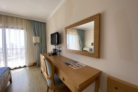 Turecko Turecká riviéra Gypsophila Holiday Village 6 dňový pobyt Ultra All inclusive Letecky Letisko: Viedeň March 2026 (28/03/26- 2/04/26)