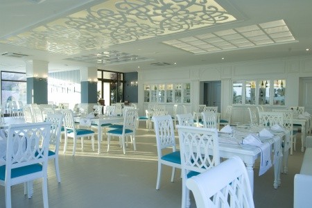 Turecko Turecká riviéra Gypsophila Holiday Village 6 dňový pobyt Ultra All inclusive Letecky Letisko: Viedeň March 2026 (28/03/26- 2/04/26)