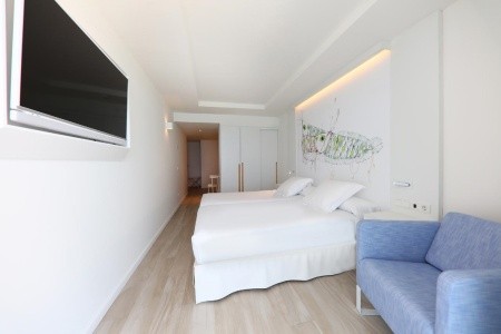 Španielsko Mallorca Iberostar Waves Bahia De Palma (Ex  Royal Cupido) 6 dňový pobyt Raňajky Letecky Letisko: Viedeň October 2025 ( 3/10/25- 8/10/25)