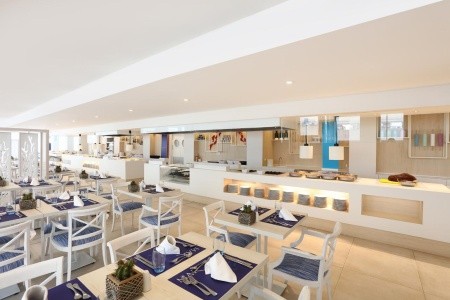 Španielsko Mallorca Iberostar Waves Bahia De Palma (Ex  Royal Cupido) 6 dňový pobyt Raňajky Letecky Letisko: Viedeň October 2025 ( 3/10/25- 8/10/25)