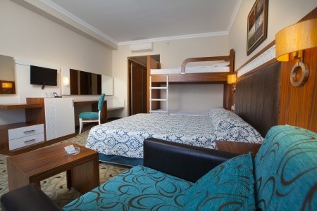 Turecko Side Club Side Coast 5 dňový pobyt All Inclusive Letecky Letisko: Praha June 2026 (26/06/26-30/06/26)