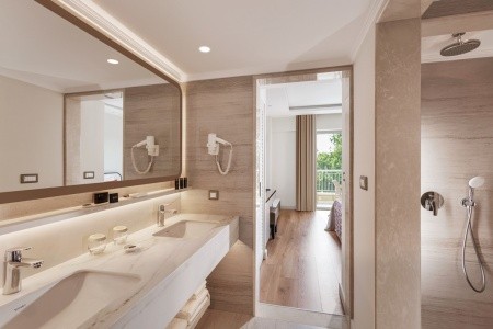 Turecko Kemer Akka Antedon 9 dňový pobyt Ultra All inclusive Letecky Letisko: Praha April 2026 (29/04/26- 7/05/26)