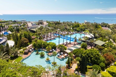 Concorde Deluxe Resort - 3