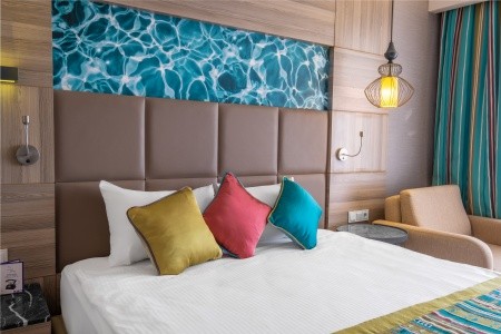 Long Beach Resort & Spa - 12