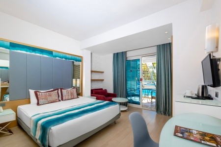 Long Beach Resort & Spa - 38