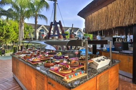 Long Beach Resort & Spa - 80