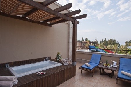 Turecko Kemer Crystal De Luxe Resort & Spa 7 dňový pobyt Ultra All inclusive Letecky Letisko: Viedeň March 2026 (20/03/26-26/03/26)