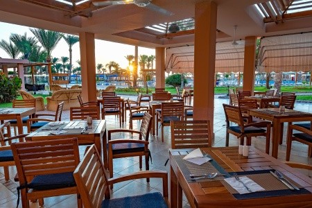 Egypt Hurghada Continental Resort Hurghada 6 dňový pobyt Ultra All inclusive Letecky Letisko: Viedeň December 2025 ( 7/12/25-12/12/25)