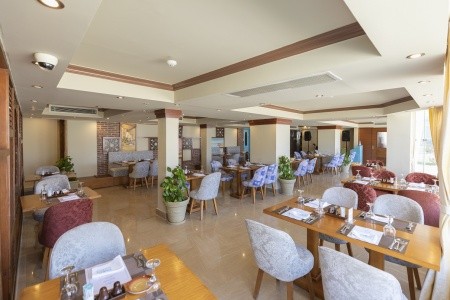 Sunrise Holidays Resort - 18