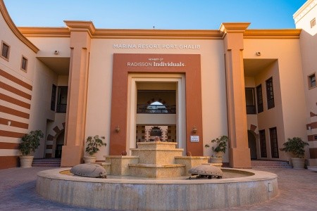 Egypt Marsa Alam Radisson Individuals Marina Port Ghalib 8 dňový pobyt All Inclusive Letecky Letisko: Viedeň July 2026 (25/07/26- 1/08/26)