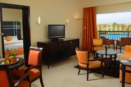 Doubletree By Hilton Sharm El Sheikh - Sharks Bay Resort - 3