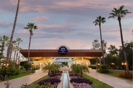 Kamelya Aishen K Club - 6