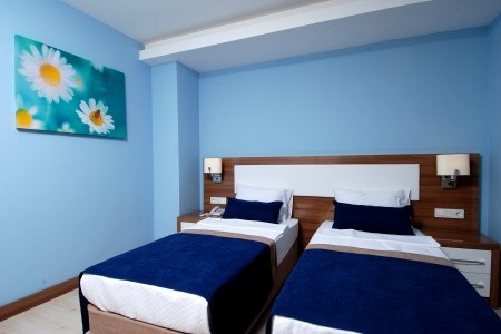 Turecko Alanya Kleopatra Ramira 10 dňový pobyt All Inclusive Letecky Letisko: Praha April 2026 (20/04/26-29/04/26)