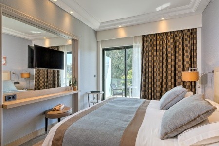 Rodos Park Suites & Spa - 4