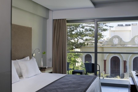 Oktober Downtown Rooms - 5