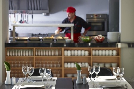 Oktober Downtown Rooms - 14