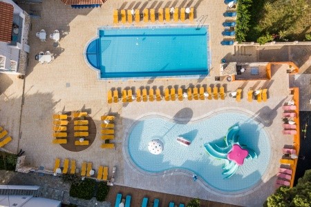 Katrin Hotel & Bungalovy - 20